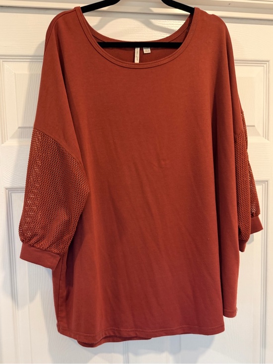 Live Well Lifestyle Tops - Relaxed Rust Mesh-Sleeve Women's Top
